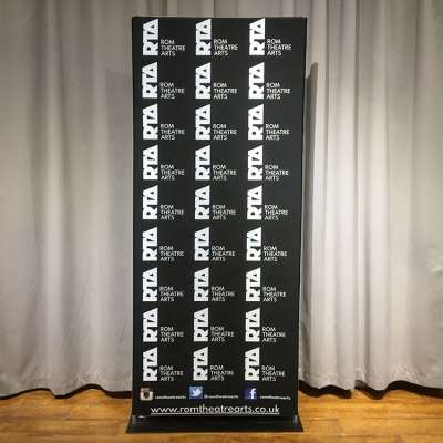 Easy carrying 25mm die EZ Tube banner stand with steel base